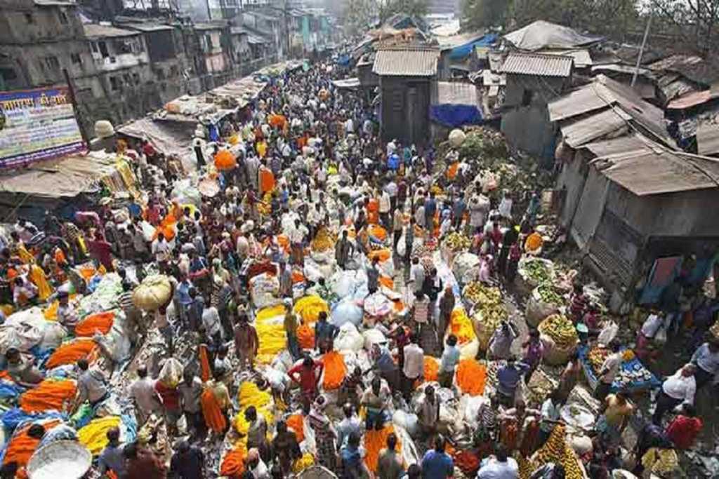 बढ़ती जनसंख्या,घटती सुविधाएं: जनसंख्या नियंत्रण पर चीन से लें सीख