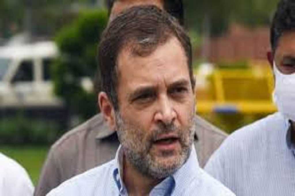 ट्विटर के बाद FB लेगा राहुल पर एक्शन