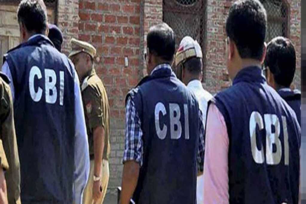 महाराष्ट्र सरकार सिर्फ मुखौटा, असली हीरो तो अनिल देशमुख: CBI         