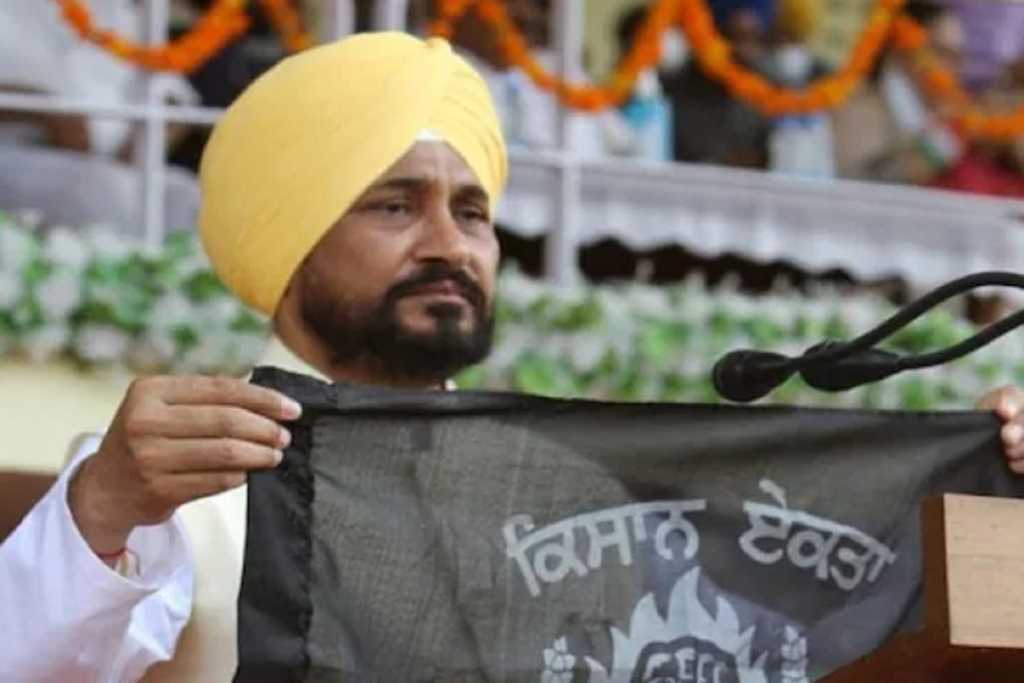 Punjab में सीएम पर फंसा पेंच,रंधावा नहीं चन्नी होंगे पंजाब के नए मुख्यमंत्री