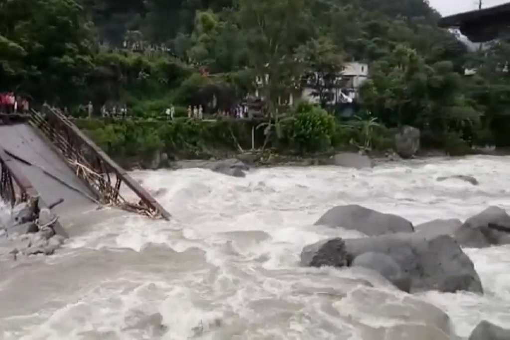 उत्तराखंड में भारी बारिश ने मचाई तबाही, अब तक 24 लोगों की मौत  