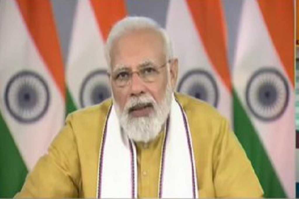 टीकाकरण की रफ्तार बढ़ाने हर दरवाजे पर देनी होगी दस्तक: PM मोदी 