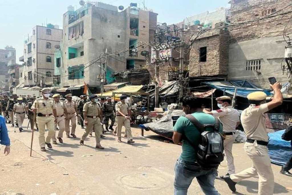 Delhi Violence: अंसार के पास हैं दर्जनों बैंक खाते,करोड़ों का लेन-देन?