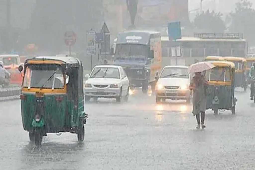 Weather: आगामी 5 दिनों में भारी बारिश तो कहीं और बढ़ेगी गर्मी