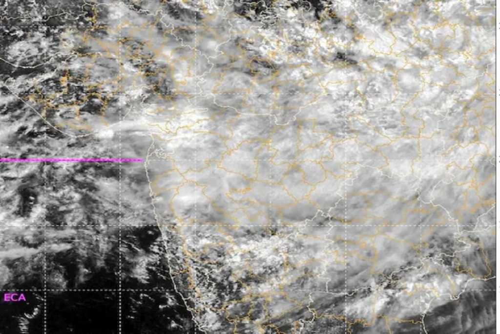 ​राज्य में मौसम विभाग ने जारी ​की​ भारी बारिश की चेतावनी​