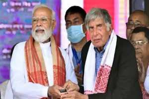 CM Naredra modi and Ratan Tata