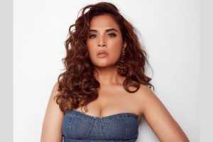 richa chadha apology tweet