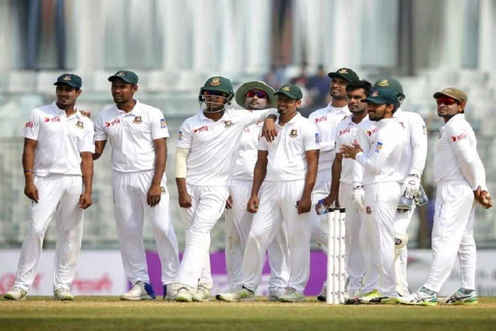 IND vs BAN 2nd Test: बांग्लादेश ने शर्मनाक हार के बाद 2 स्टार ​हुए​ बाहर !​