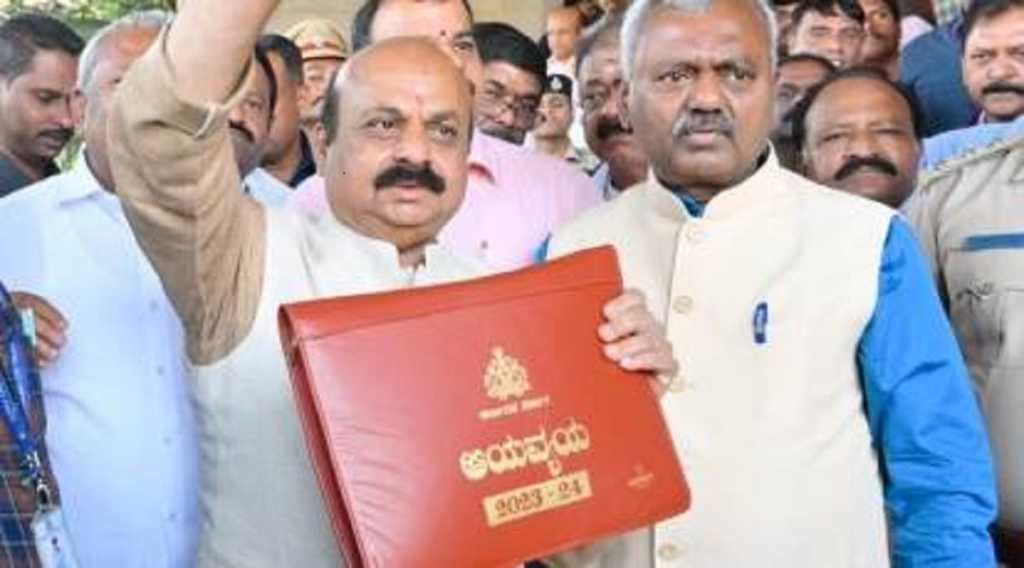 karnataka budget: बेंगलुरु में बनेगा विशाल राम मंदिर, CM बोम्मई ने किया ऐलान 