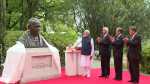 pm modi unveiled statue of mahatma gandhi in hiroshima