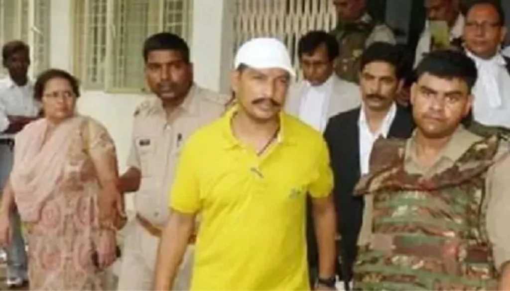 mukhtar ansaris close allies sanjeev jeeva shot dead in lucknow court