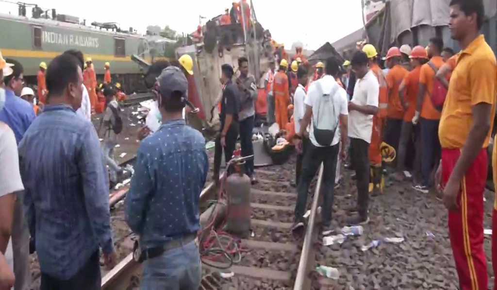 odisha train accident railway minister ashwani vaishnav