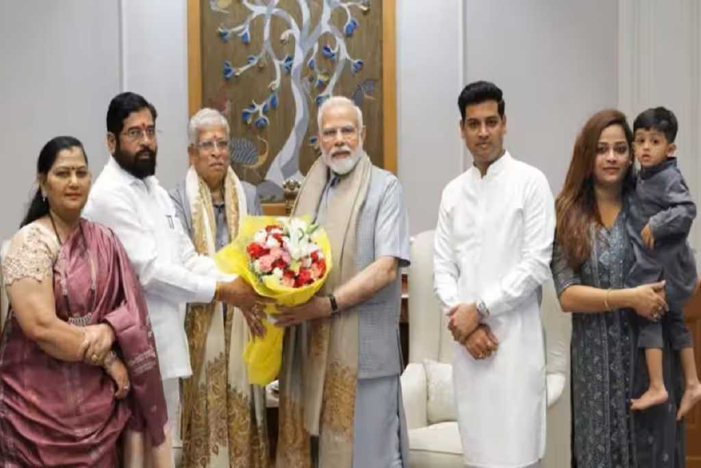 शिंदे का परिवार प्रधानमंत्री नरेंद्र मोदी से क्यों मिला? उन्होंने बताई वजह, कहा..!