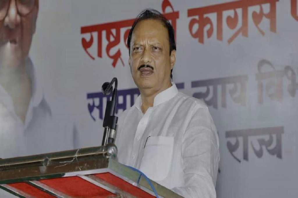 ‘गिरीश महाजन’ को अजित पवार ‘ये’ याद दिलाई, तीन दलों की सरकार, जब NCP का झंडा..!’