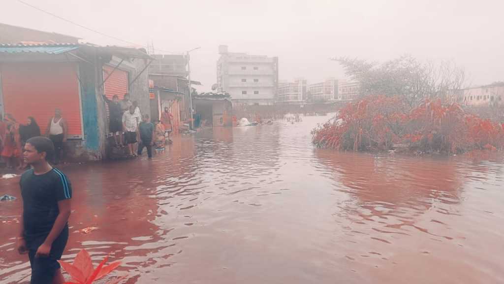 नायगांव में बारिश का कहर: बापाने और यमुना नगर के सैकड़ों घर जलमग्न