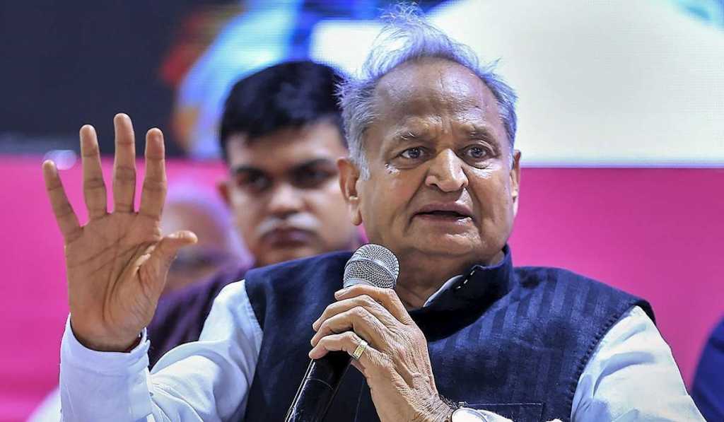 rajasthan cm ashok gehlot announced rahul gandhi is pm candidate from congress