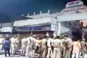 up news stones pelted at rss office in shahjahanpur uttar pradesh