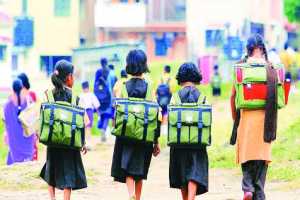 female-students-were-locked-in-the-washroom