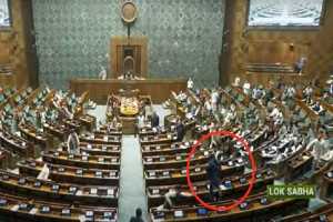 3-visitor-jumped-into-lok-sabha-chamber-from-gallery-leaping