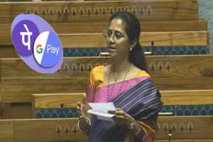 supriya-sule-says-google-pay-phonepe-are-time-bombs-asks