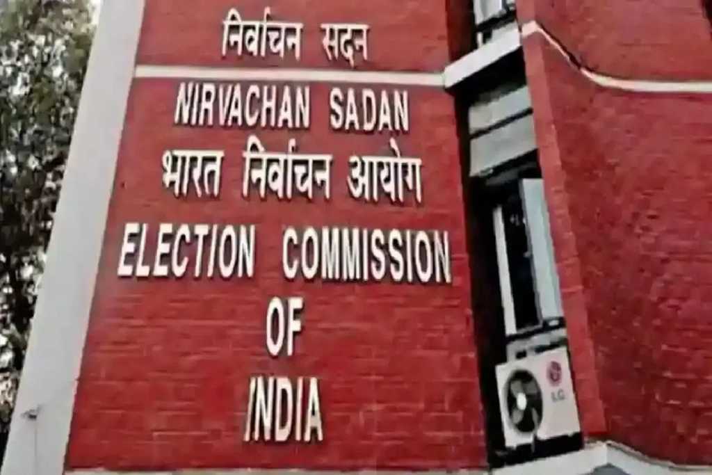 लोकसभा चुनाव 2024: चुनाव आयोग का अल्टीमेटम; अवैध पोस्टर-बैनर तुरंत हटाएं !