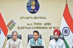 election-commission-forms-task-force-to-review-heatwave-impact-during-1-phase-of-lok-sabha-poll