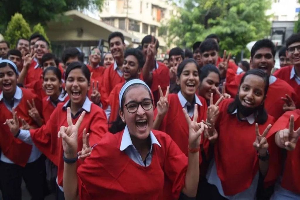 CISCE, ICSE, ISC Result Declared: 98.92 प्रतिशत के साथ लड़कियों ने मारी बाजी!