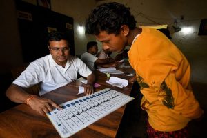 Lok-Sabha-Elections-4th-Phase-62-percent-voting-till-5-pm-in-the-fourth-phase