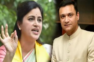 only-15-second-lagega-bjp-mp-navneet-rana-open-threat-to-owaisi-brothers