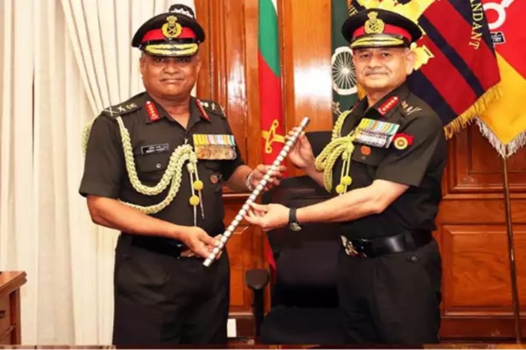 जनरल उपेंद्र द्विवेदी ने संभाला सेना प्रमुख का पदभार !