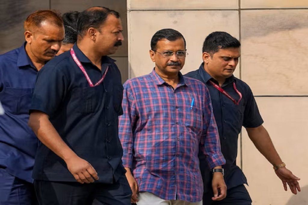 दिल्ली सीएम अरविंद केजरीवाल पहुंचे तिहाड़, होगा मेडिकल जांच!