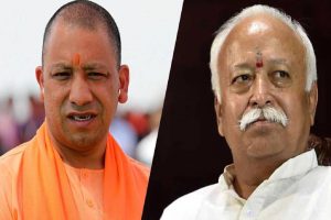 up-cm-yogi-adityanath-to-meet-rss-chief-mohan-bhagwat-in-gorakhpur