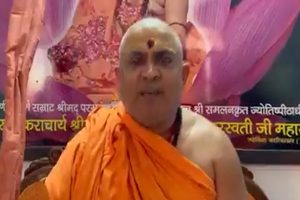 “Gold has definitely been looted in the name of Ramalaya…” Serious allegations against Avimukteshwaranand by Swami Jitendranand Saraswati!