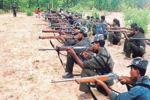 Chhattisgarh: 14 Naxalites surrender in Bijapur!