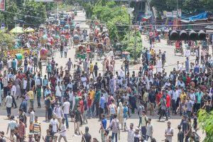 Bangladesh-Protest-news-today-Hindu-houses-and-businesses-attacked-in-27-districts