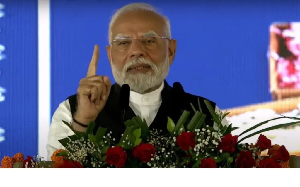 लखपति दीदी रैली में मोदी: ‘सरकारें आएंगी-जाएंगी…’, महिला उत्पीड़न पर मोदी की कड़ी टिप्पणी!