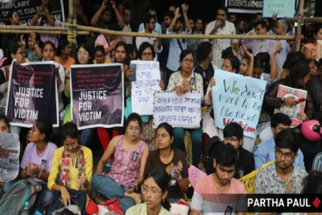 Kolkata Rape Case : सुप्रीम कोर्ट ने दिया राष्ट्रीय टास्क फोर्स के गठन का आदेश, मुंबई की डॉक्टर महिला भी शामिल!