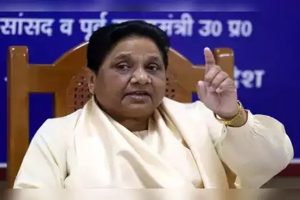 Mayawati: Congress and socialists are anti-reservation!