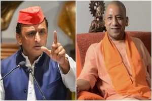 Akhilesh Yadav: In 2027, all bulldozers will turn towards Gorakhpur!