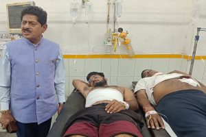 Knife attack on Rashtriya Swayamsevak Sangh workers, 10 volunteers injured, hospitalized!