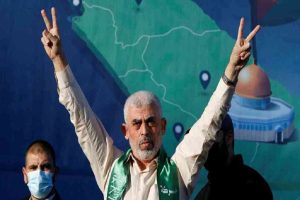 yahya-sinwar-israel-kills-hamas-chief-who-was-yahya-sinwar-why-is-his-death-significant-softnews