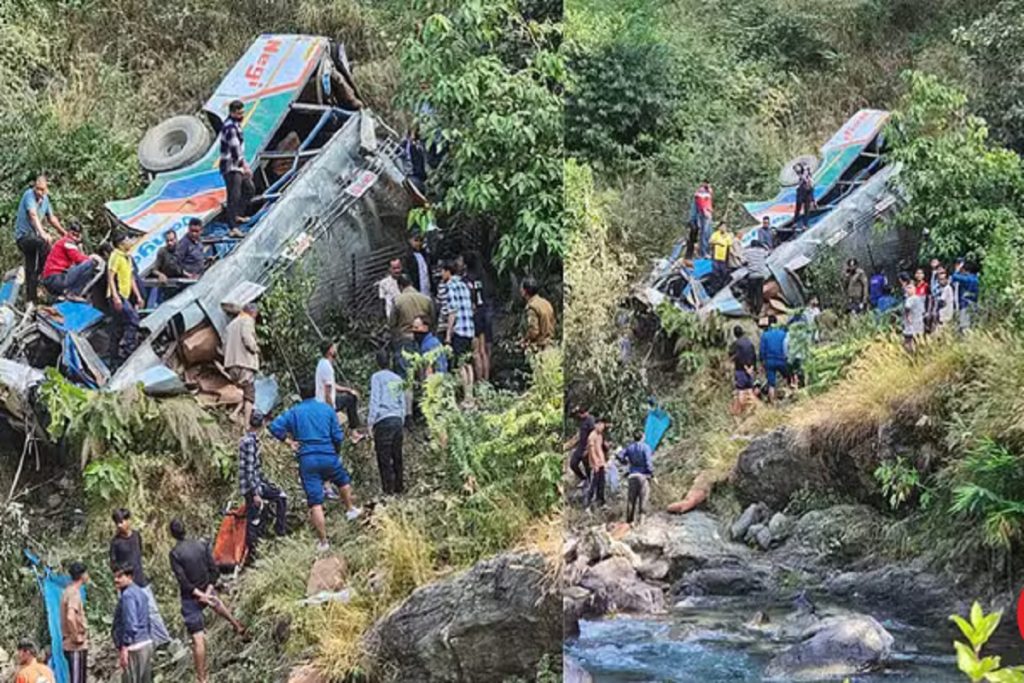 उत्तराखंड में बड़ा हादसा​: अल्मोड़ा में बस खाई में गिरी, 38 यात्रियों की मौत, कई घायल!