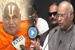 jagadguru-rambhadracharya-on-mallikarjun-kharge-sadhu-statement-yogi-adityanath