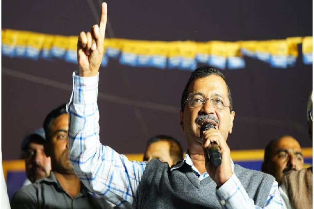 दिल्ली विधानसभा चुनाव: कांग्रेस को झटका, केजरीवाल ने दिया ‘एकला चलो रे’ का नारा!