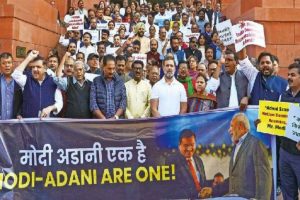 trinamool-and-samajwadi-party-not-support-congress-over-adani-issue-in-parliament-print-politics