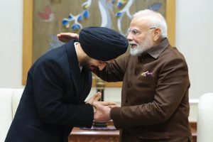 Diljit-Dosanjh-met-PM-Modi-on-New-Year-video-released