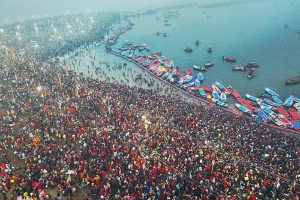 Mahakumbh 2025 Grand Inauguration in Prayagraj Lakh Of Devotees First Shahi Snan