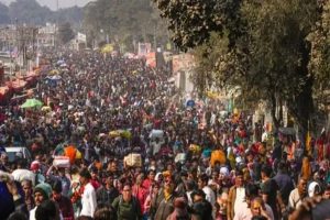 Mahakumbh-Stamped-2025-Even-after-the-stampede-crores-of-devotees-reached-Sangam-to-take-bath-in-Amrit