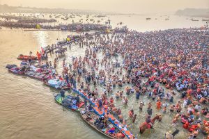 Prayagraj-Mahakumbh-2025-21-member-team-from-10-countries-will-take-a-dip-of-faith-in-Sangam