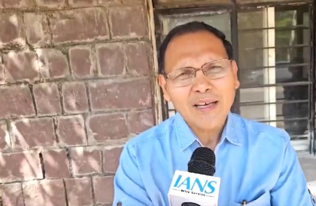 इस्लाम अरब का धर्म है, यहाँ सभी लोग हिंदू थे: आईएएस नियाज खान का बयान